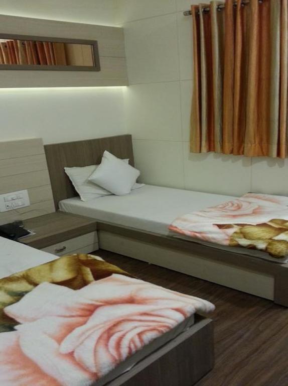 Hotel Oasis Mumbai Bilik gambar