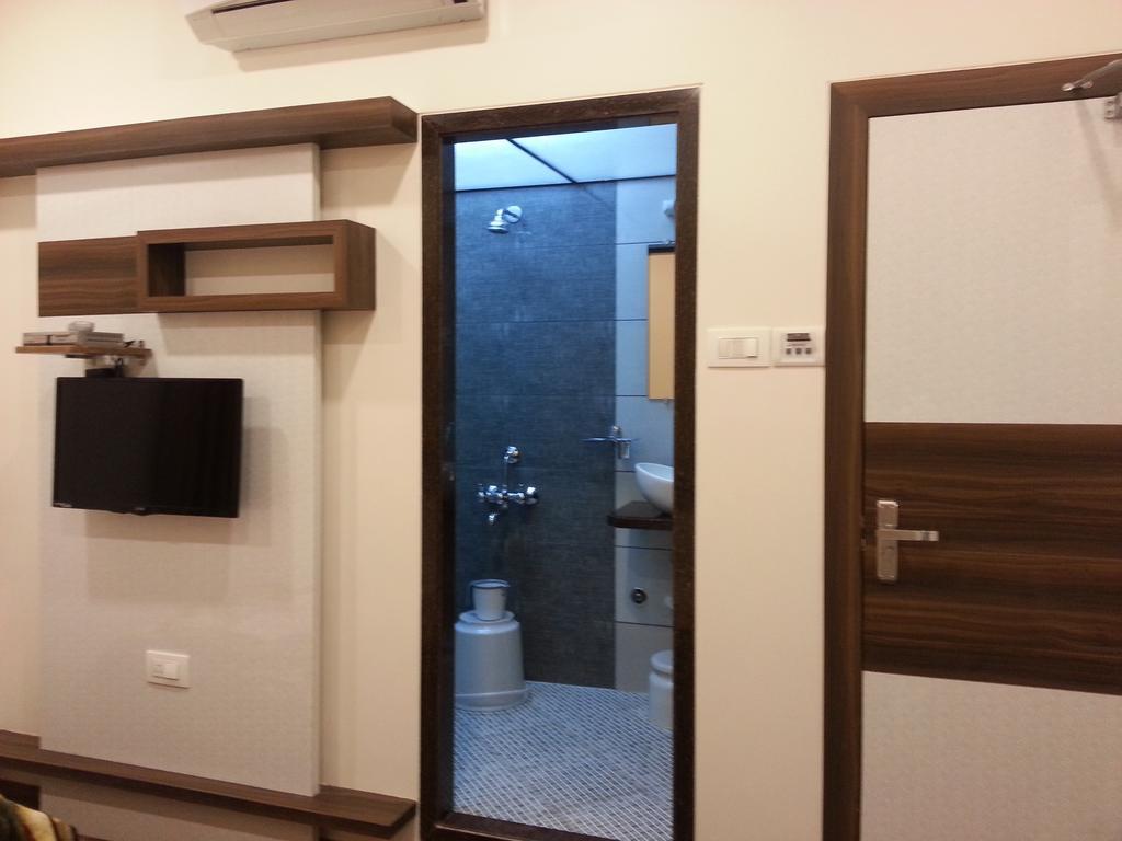 Hotel Oasis Mumbai Luaran gambar